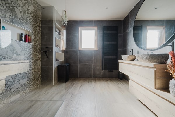 Medium property photo - Slakkenveen 231, 3205 GK Spijkenisse